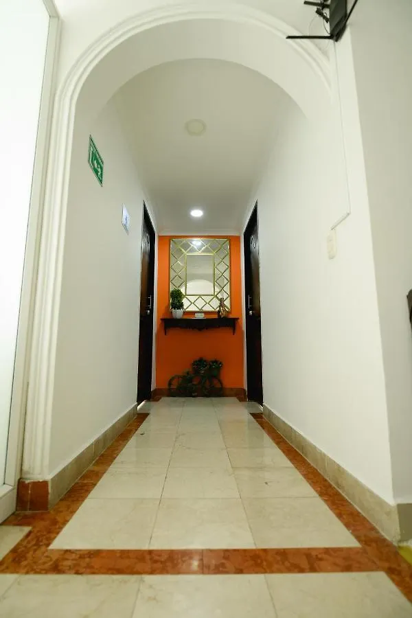 Hotel Lleras Premium #1 Medellin 3*,