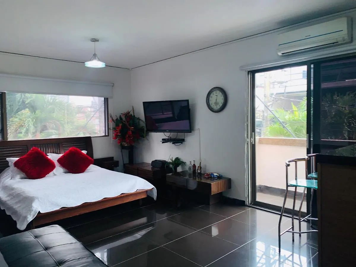 Hotel Lleras Premium #1 Medellin 3*,